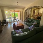 Villa Charmante Maison Piscine Pont-Saint-Esprit
