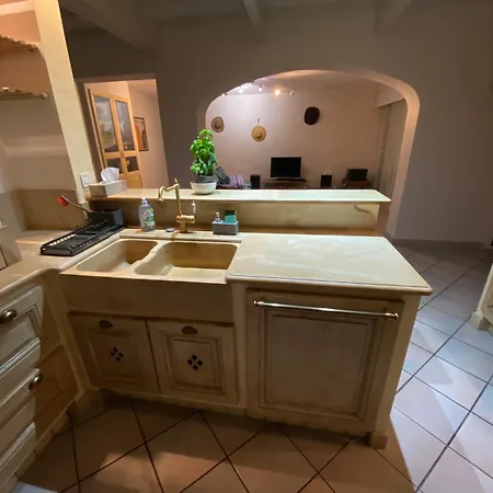 Charmante Maison Piscine