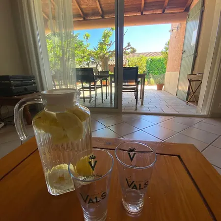 Villa Charmante Maison Piscine
